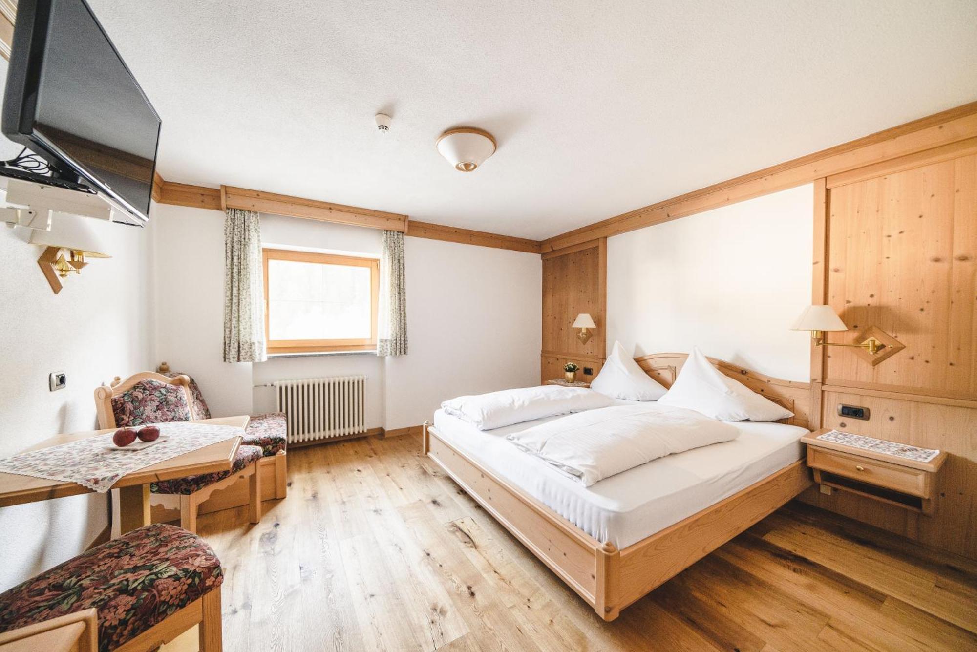 Hotel Christoph Olang Eksteriør bilde